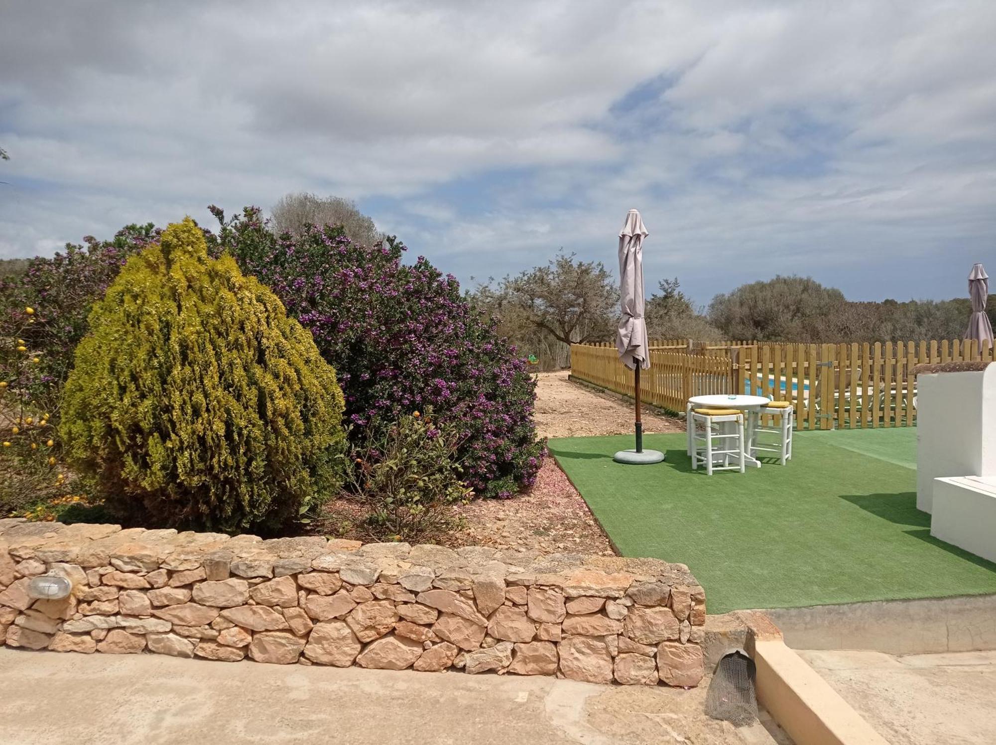 Casa Rural Es Cap De Barbaria San Francisco Javier Exterior photo